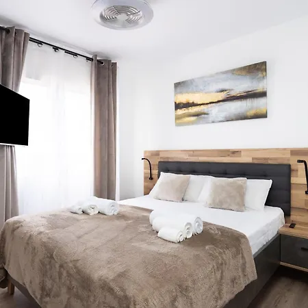 Апартаменти Estrella Del Sur *